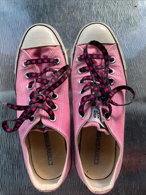 Converse Pink Canvas Low-Top Sneakers with Black & Pink Star Laces